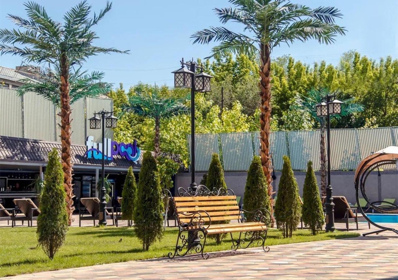 Colette Hotel Jerevan Buitenkant foto