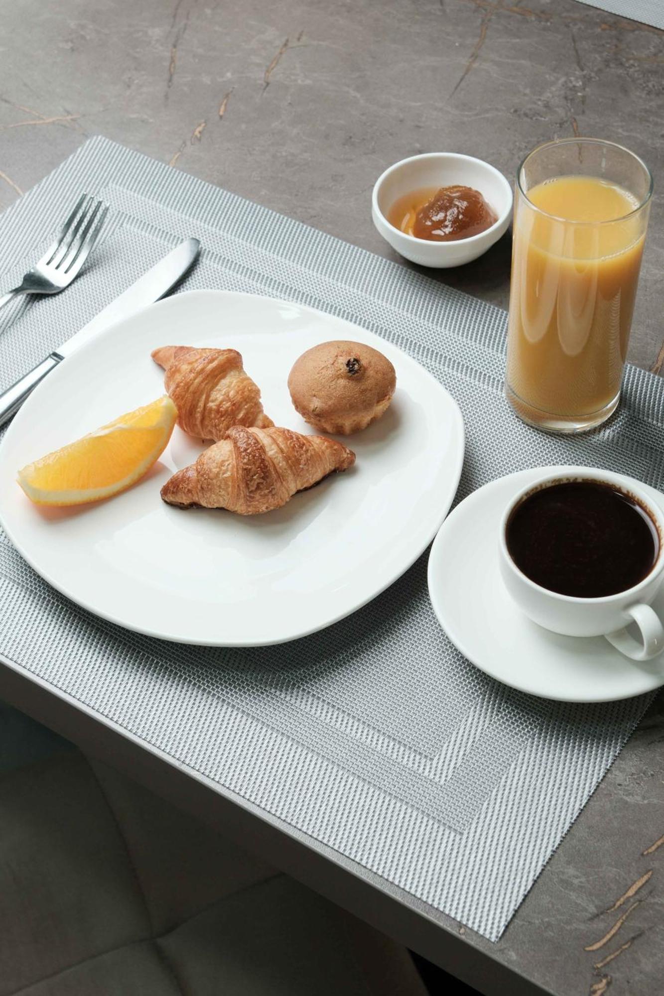 Colette Hotel Jerevan Buitenkant foto